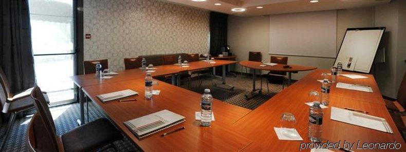 Ibis Styles Clermont-Ferrand Aeroport Hotel Business photo